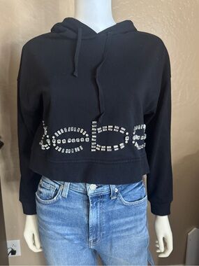 Bebe crop sweater medium